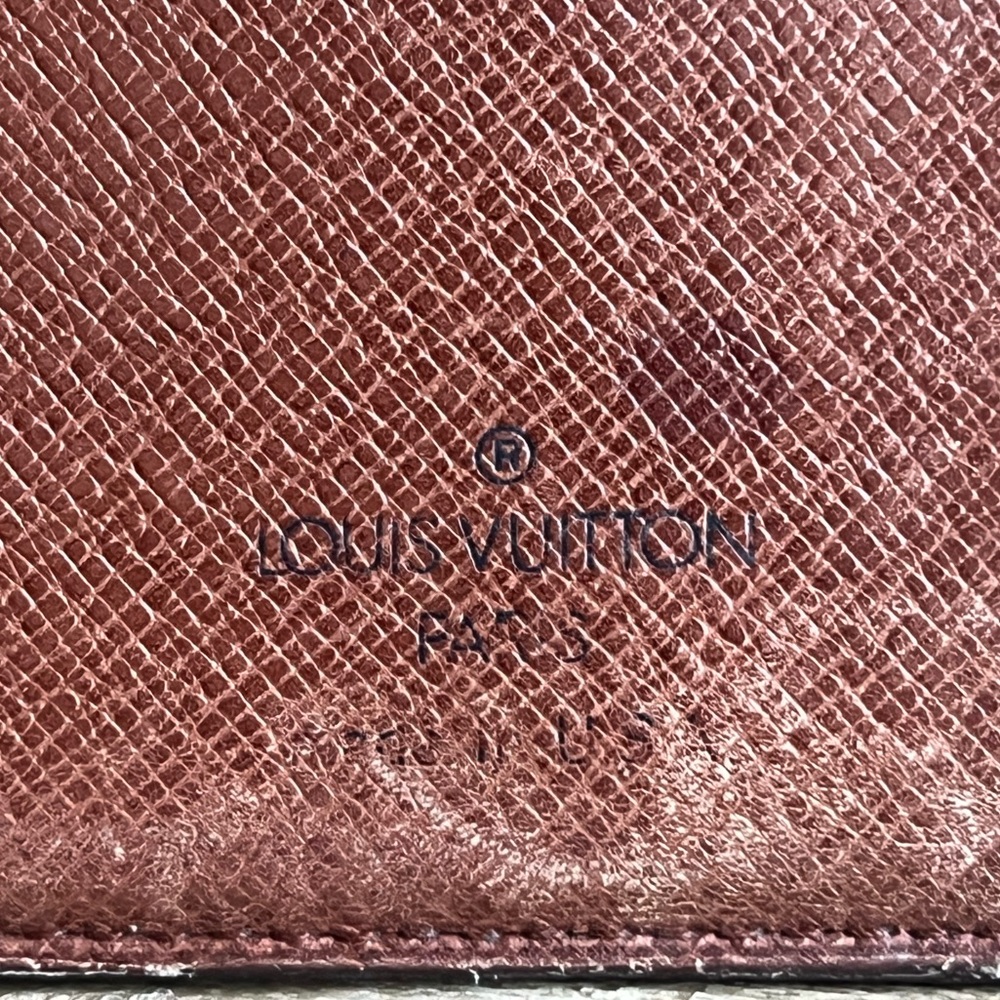 Louis Vuitton Vintage Monogram Wallet Flawed - Picture 6 of 17